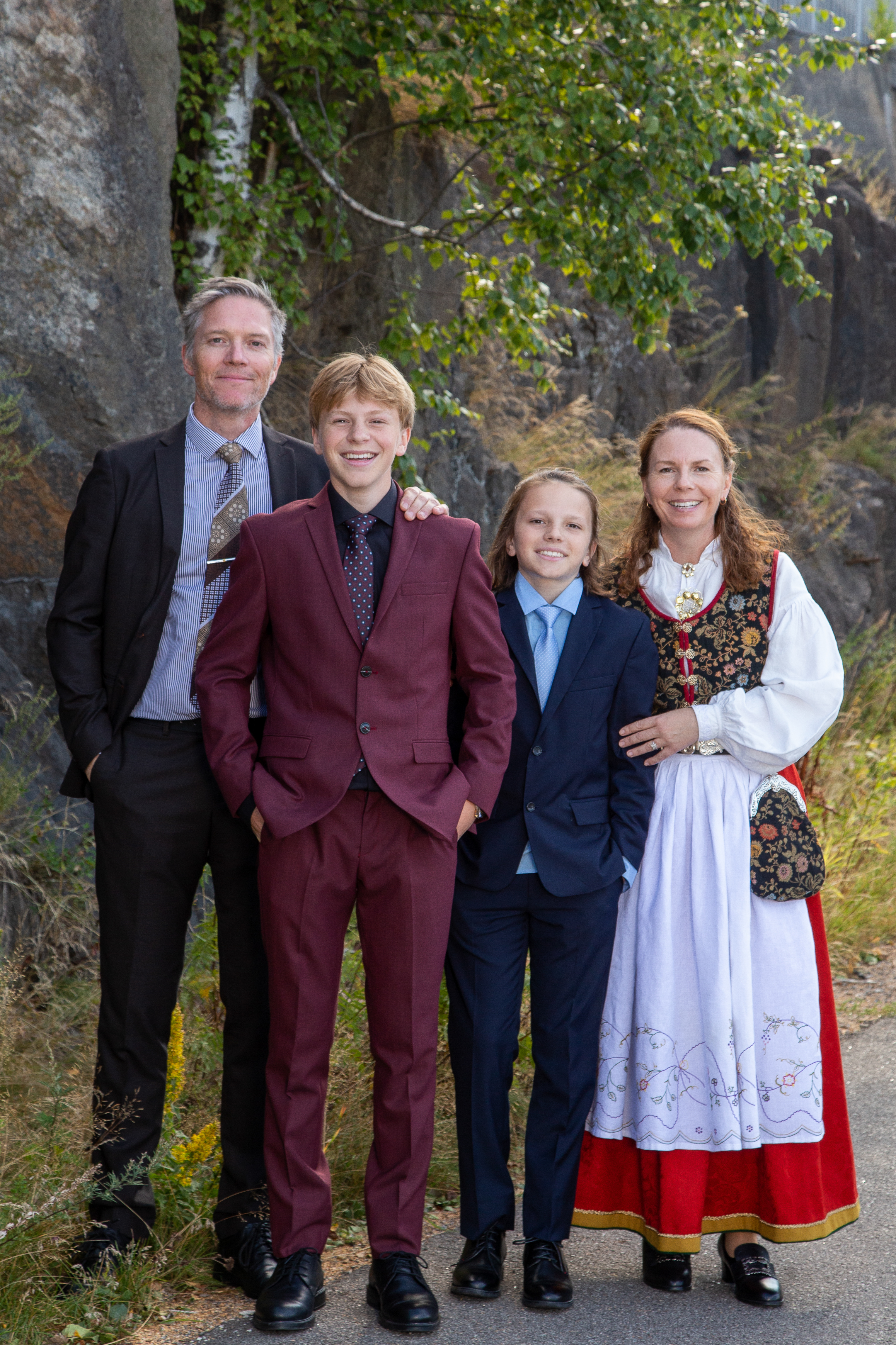 Konfirmant med foreldre